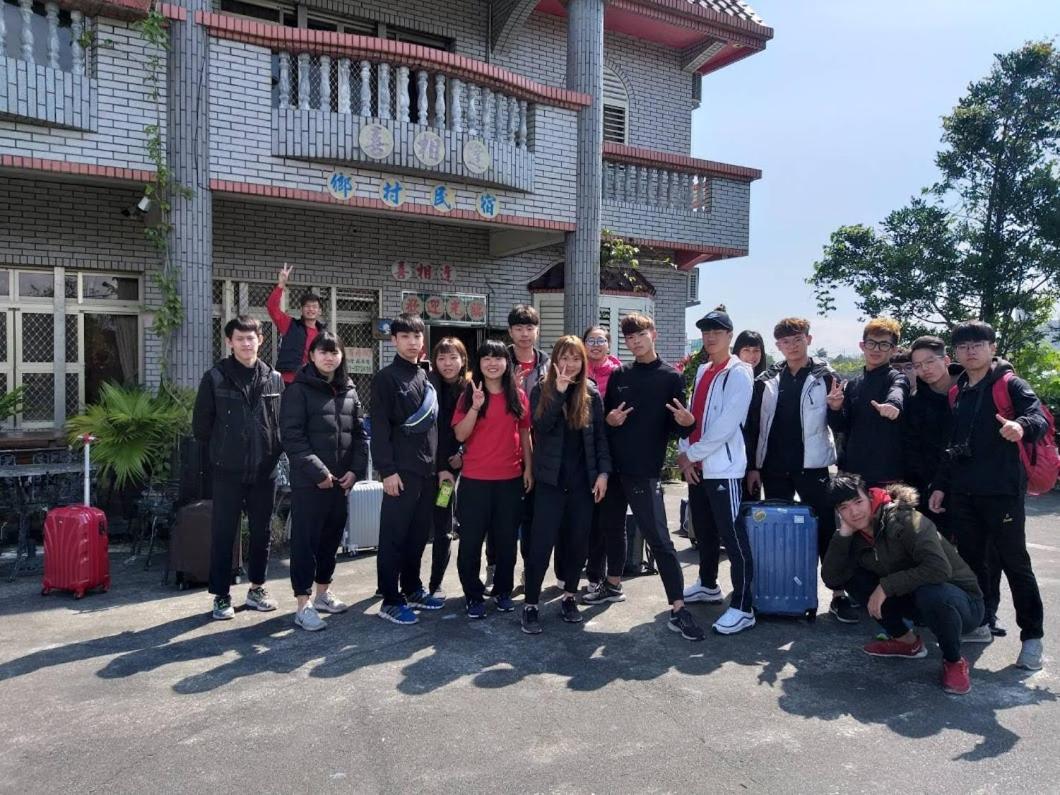 Yilan Xiang Feng Homestay وجي المظهر الخارجي الصورة