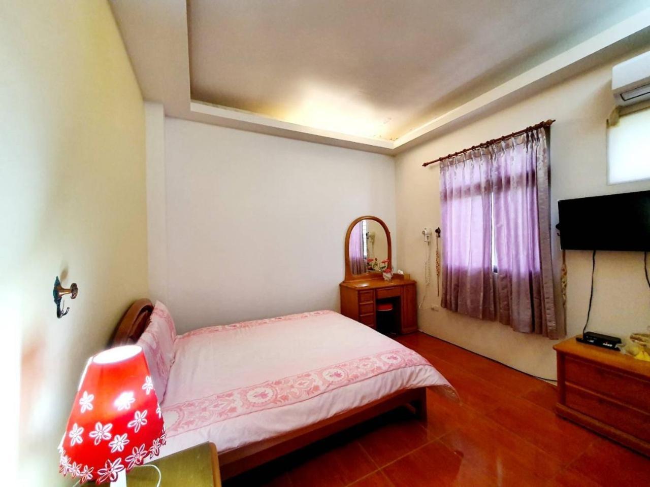 Yilan Xiang Feng Homestay وجي المظهر الخارجي الصورة