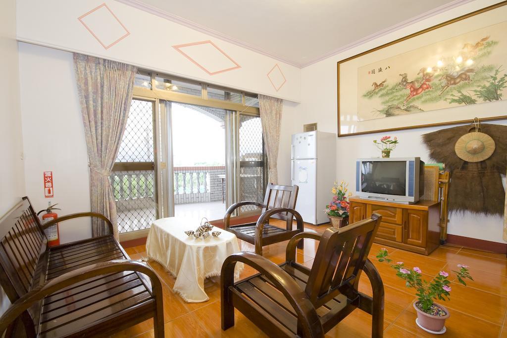 Yilan Xiang Feng Homestay وجي المظهر الخارجي الصورة